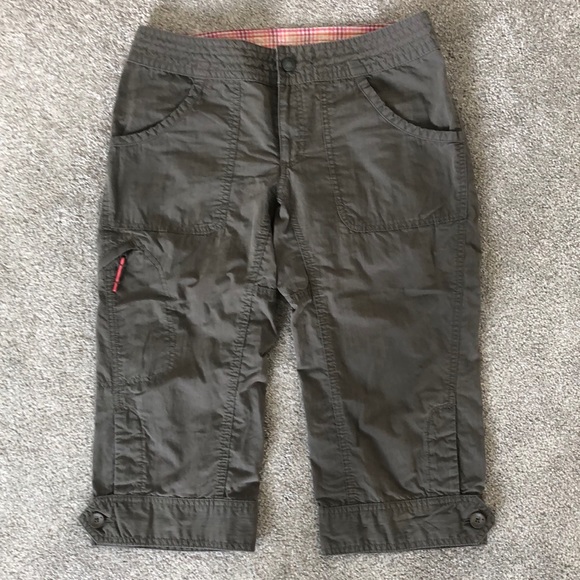 North Face Capris - Picture 1 of 3